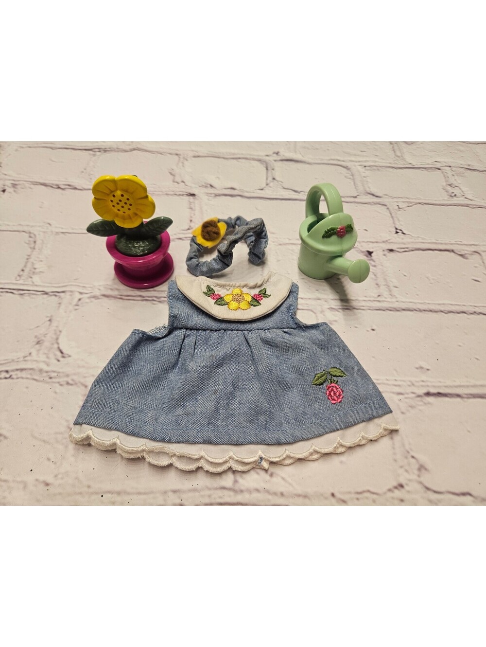Briarberry Gardening Set by Fisher Price